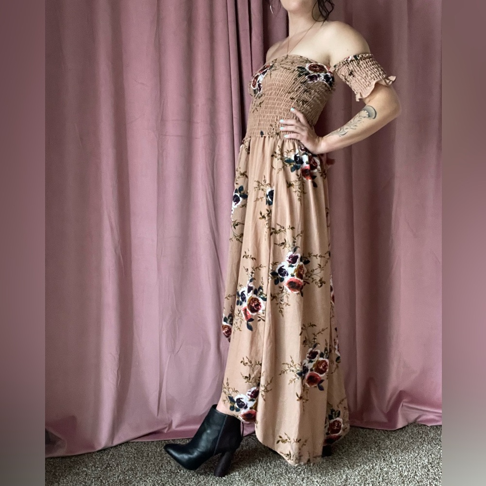 Floral Off-Shoulder Dress in Tan - Picture 4 of 8